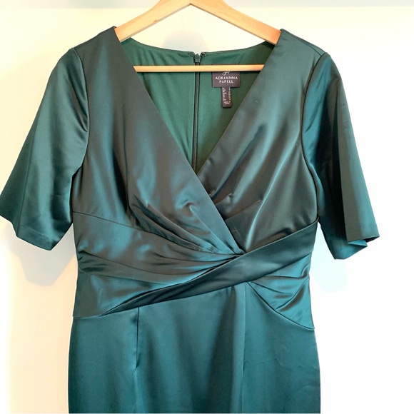 Adrianna Papell Women's Green Pleat Wrap Satin Cocktail Sheath Dress Size 8 - Picture 3 of 12